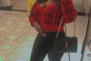 I just want to be spoiled - 24 - Image 3